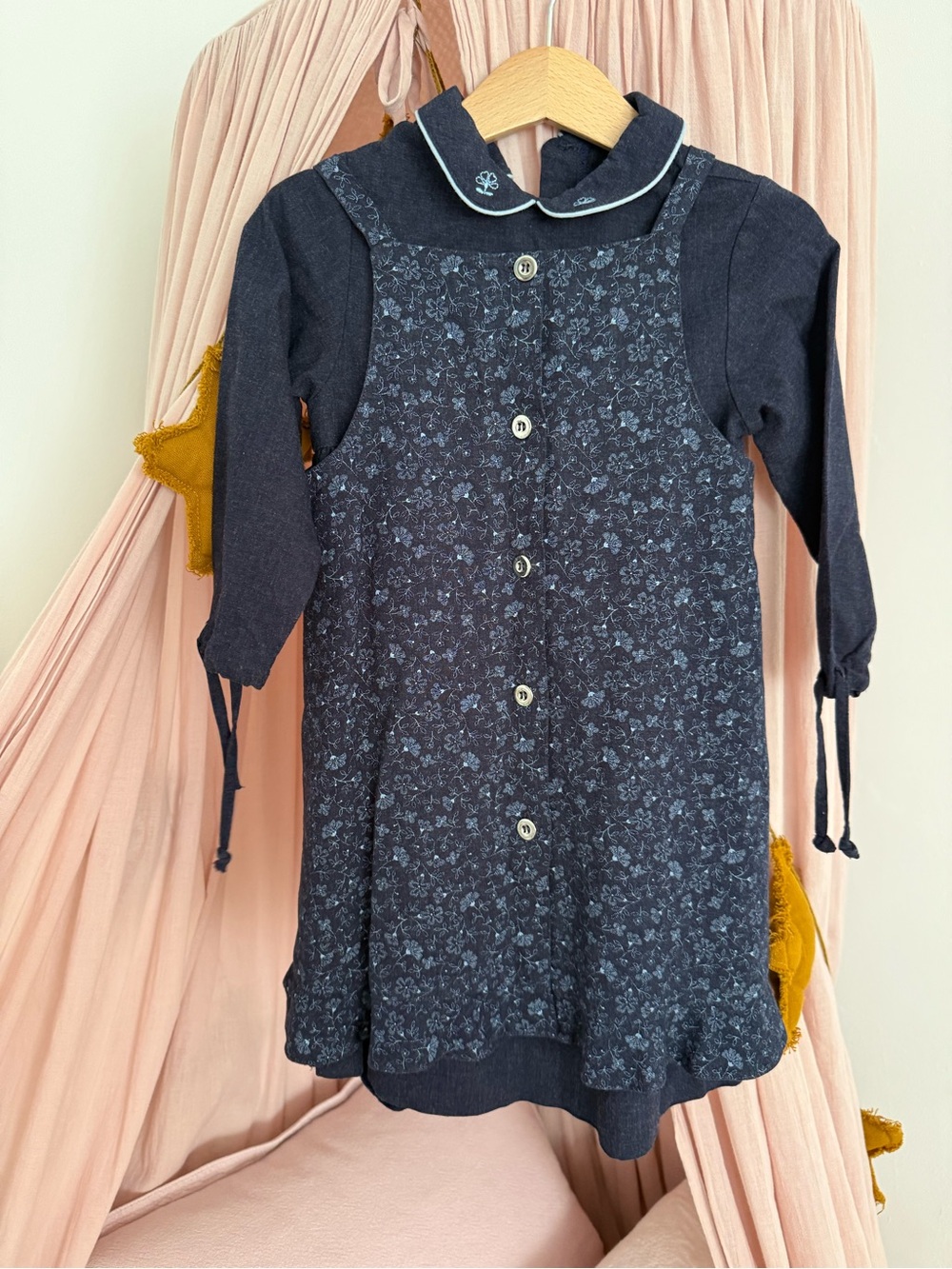 Jacadi Navy 2 piece Dress with Light Blue Floral Embroidery 3T 96 cm luxury